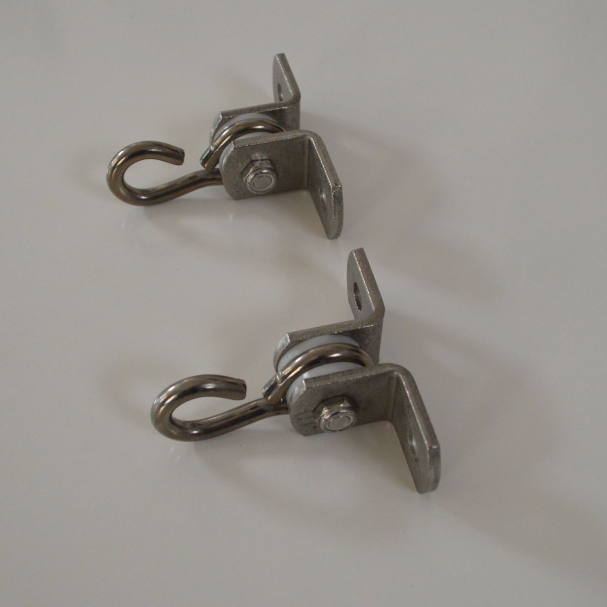 A&L Furniture Swing Hanging Hooks