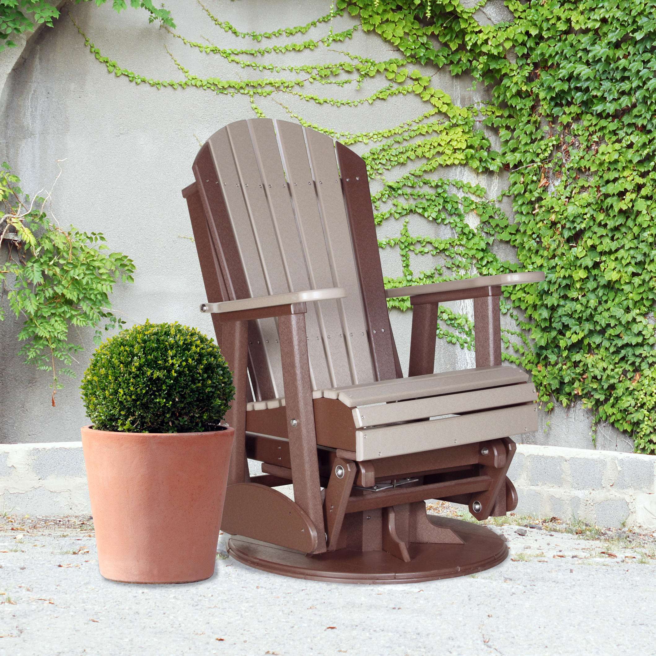 Shown in chestnut brown