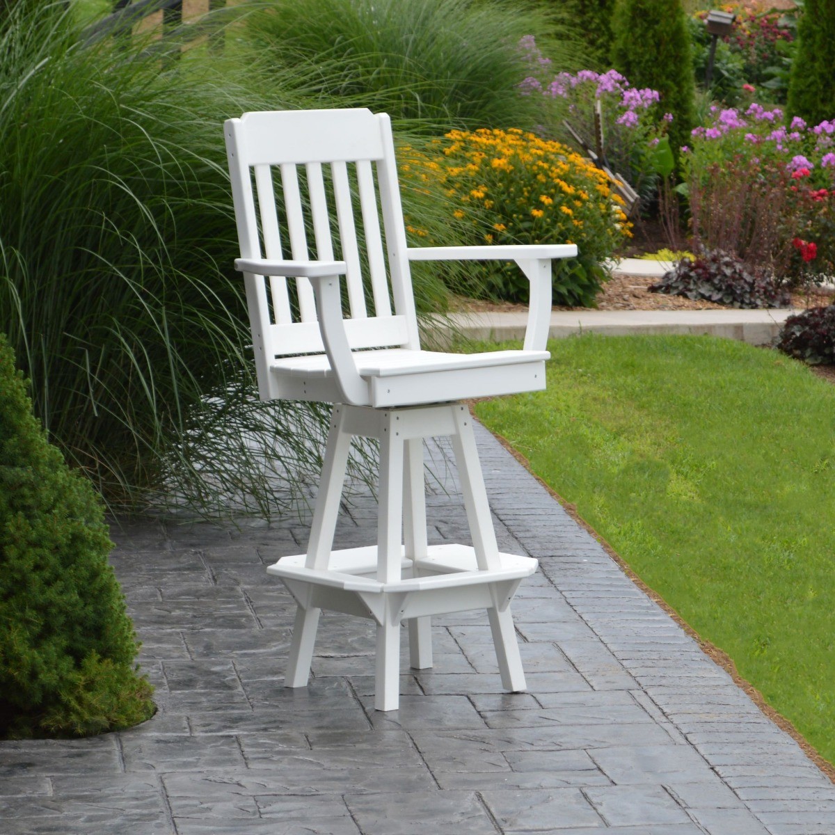 A&L Furniture Traditional Swivel Bar Chair With Arms