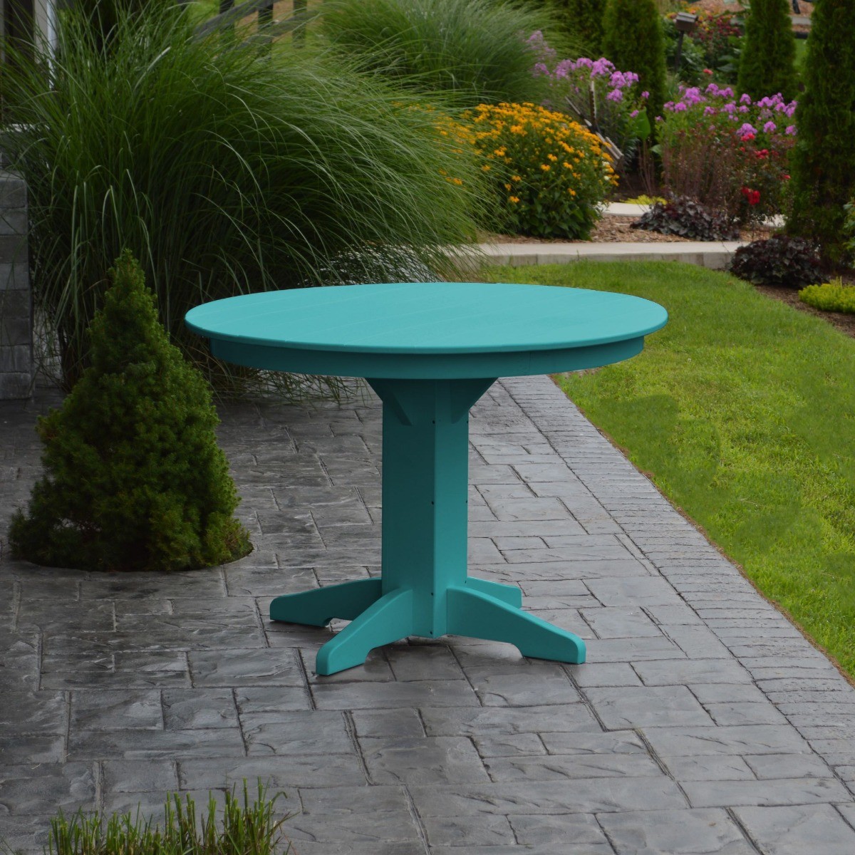 A&L Furniture 44 in Round Dining Table