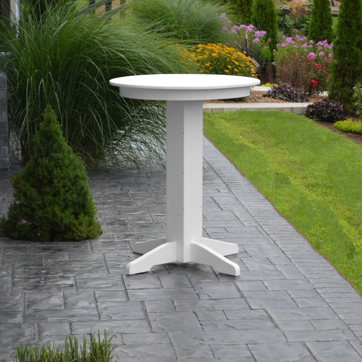 A&L Furniture 33 in Round Bar Table