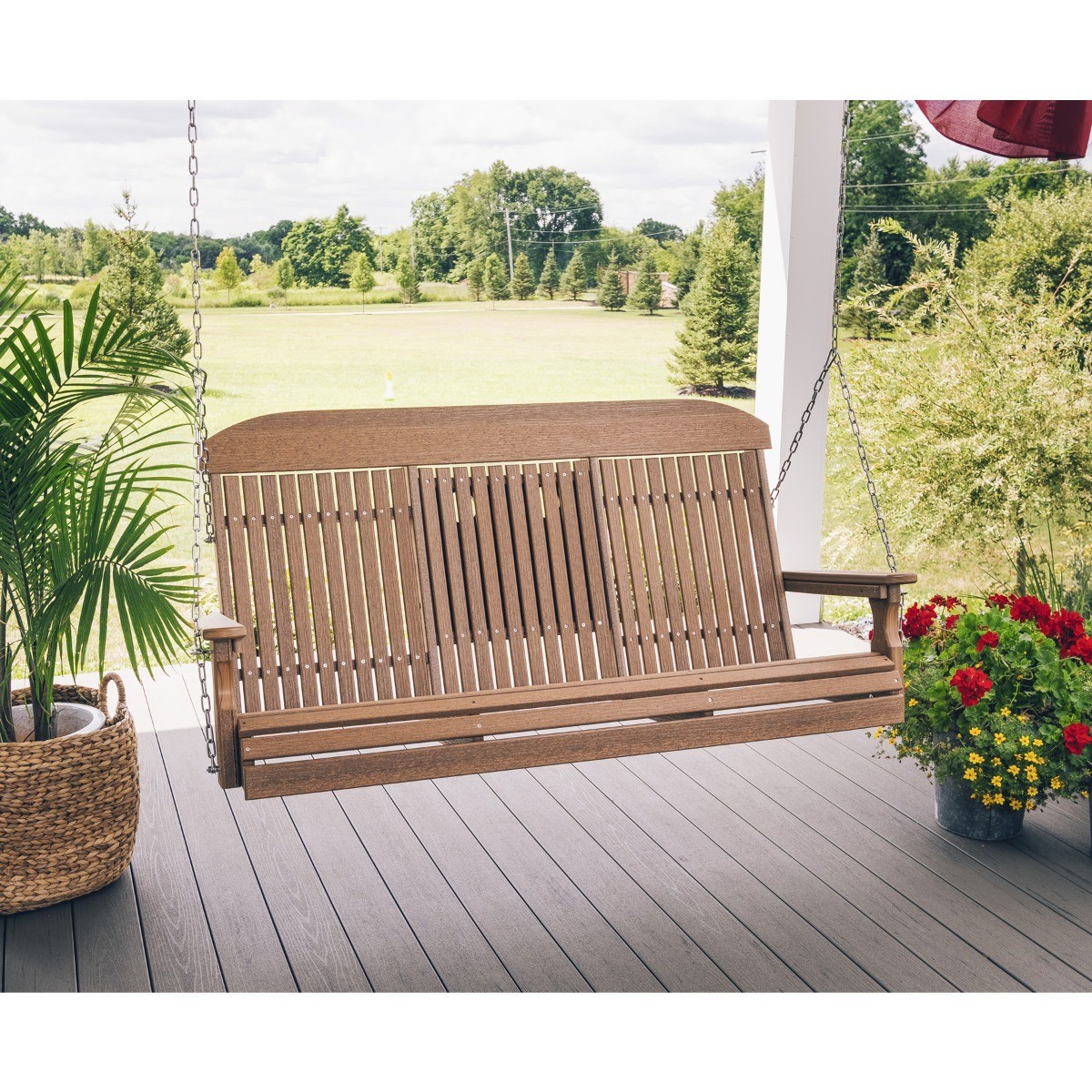 Luxcraft Classic Highback 5 ft Swing