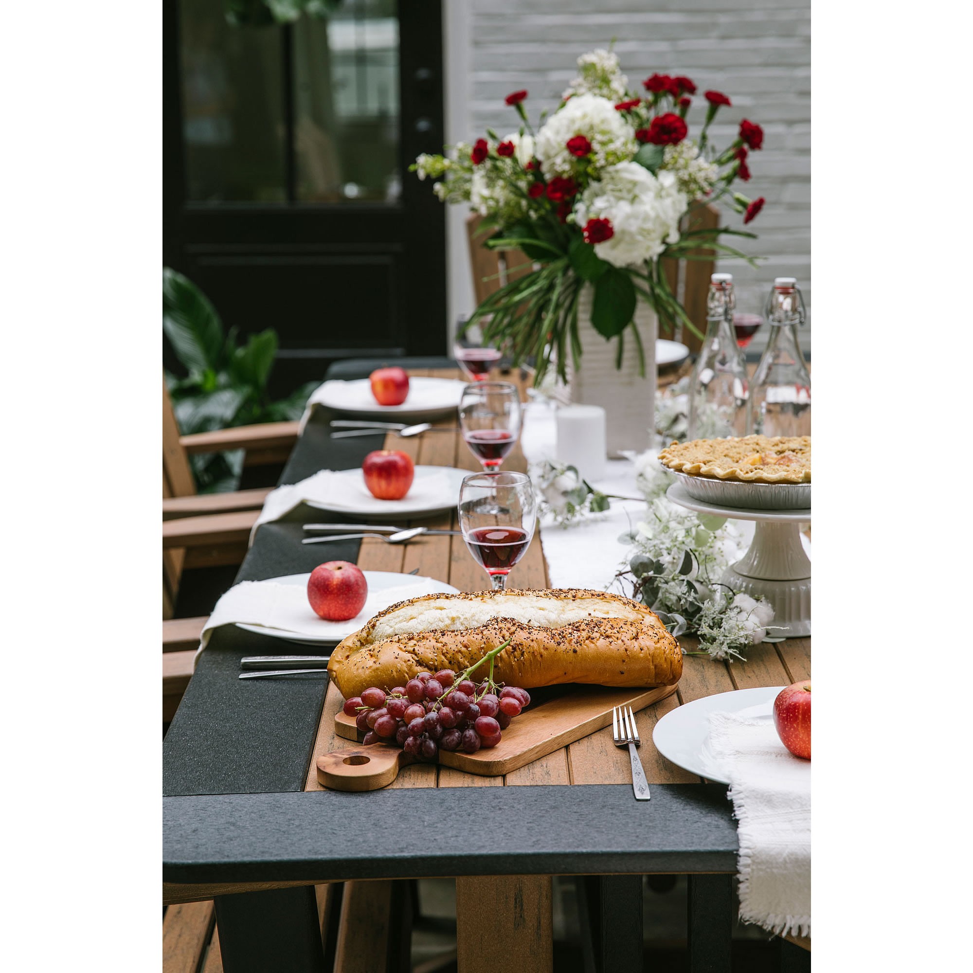 Amish Poly English Garden 9 pc Dining Set