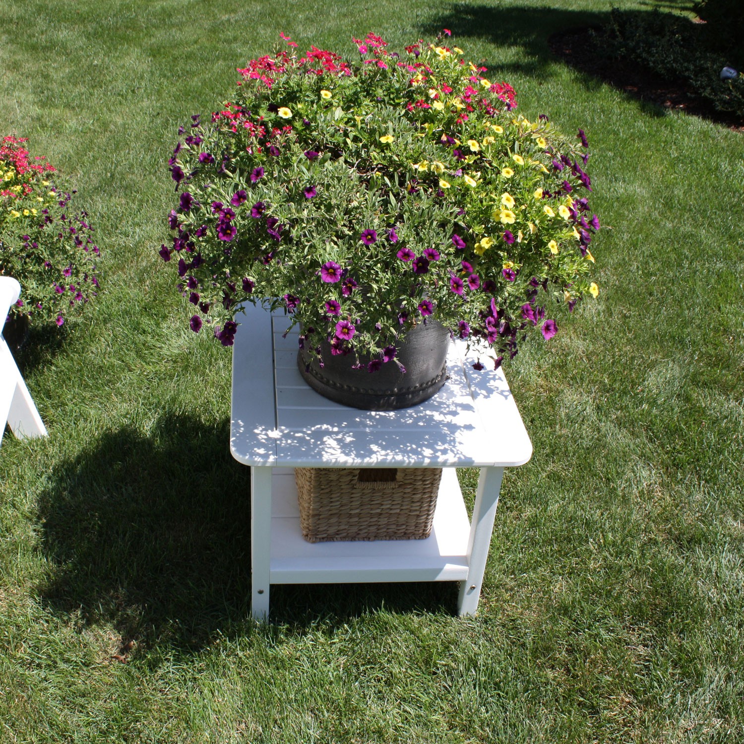 Malibu Outdoor 24 in Square End Table