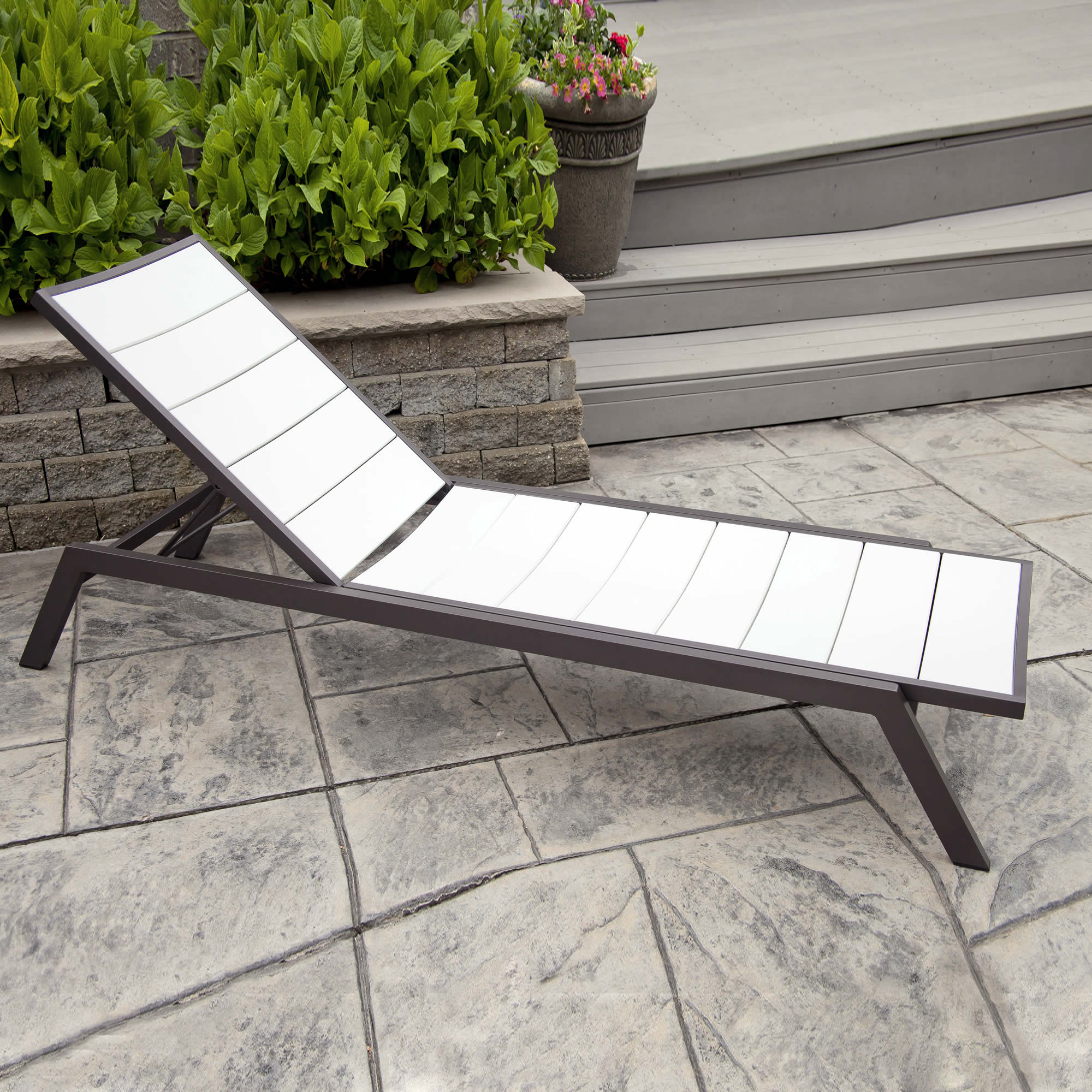 POLYWOOD® Metro™ Chaise
