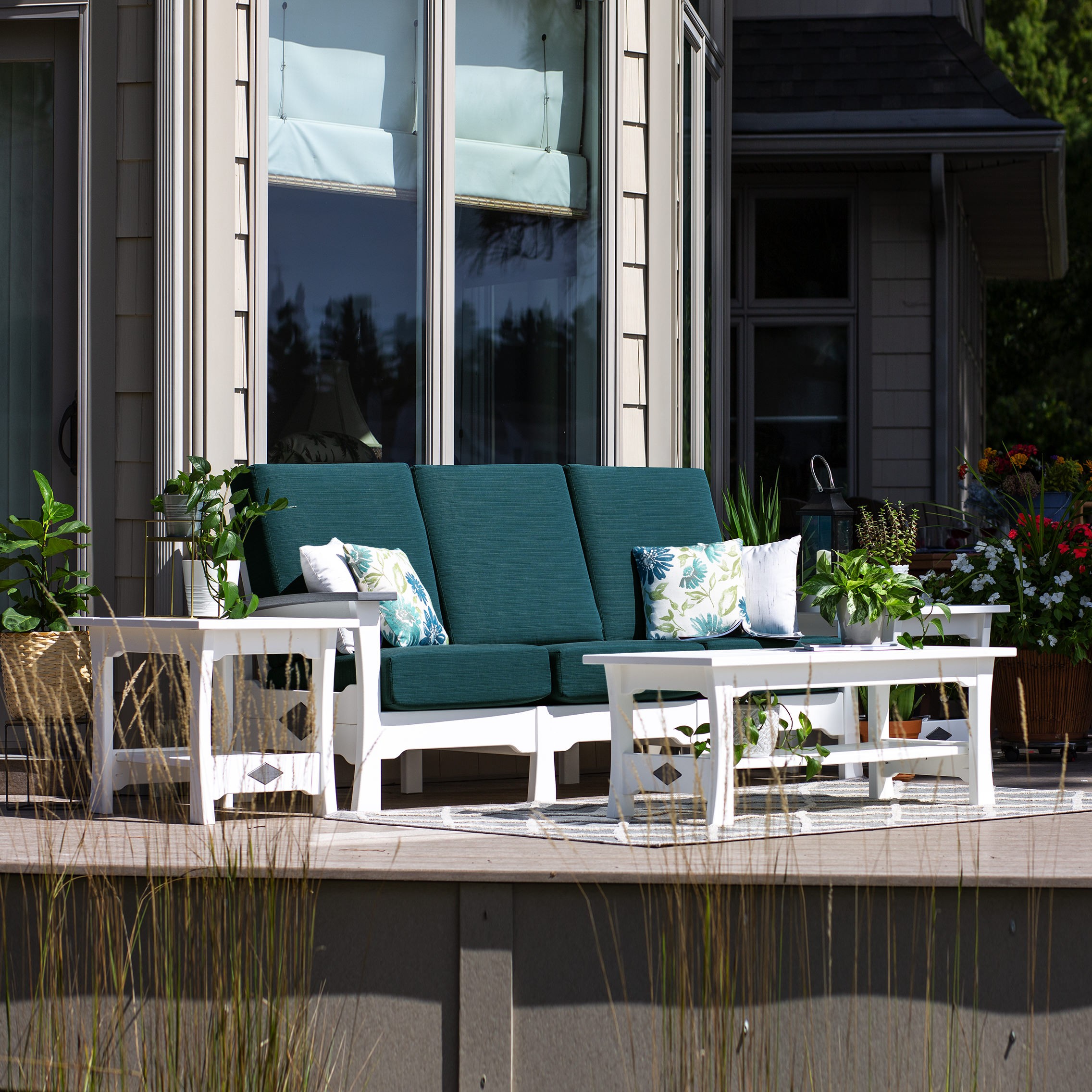 Shown in White with Dupione Deep Sea