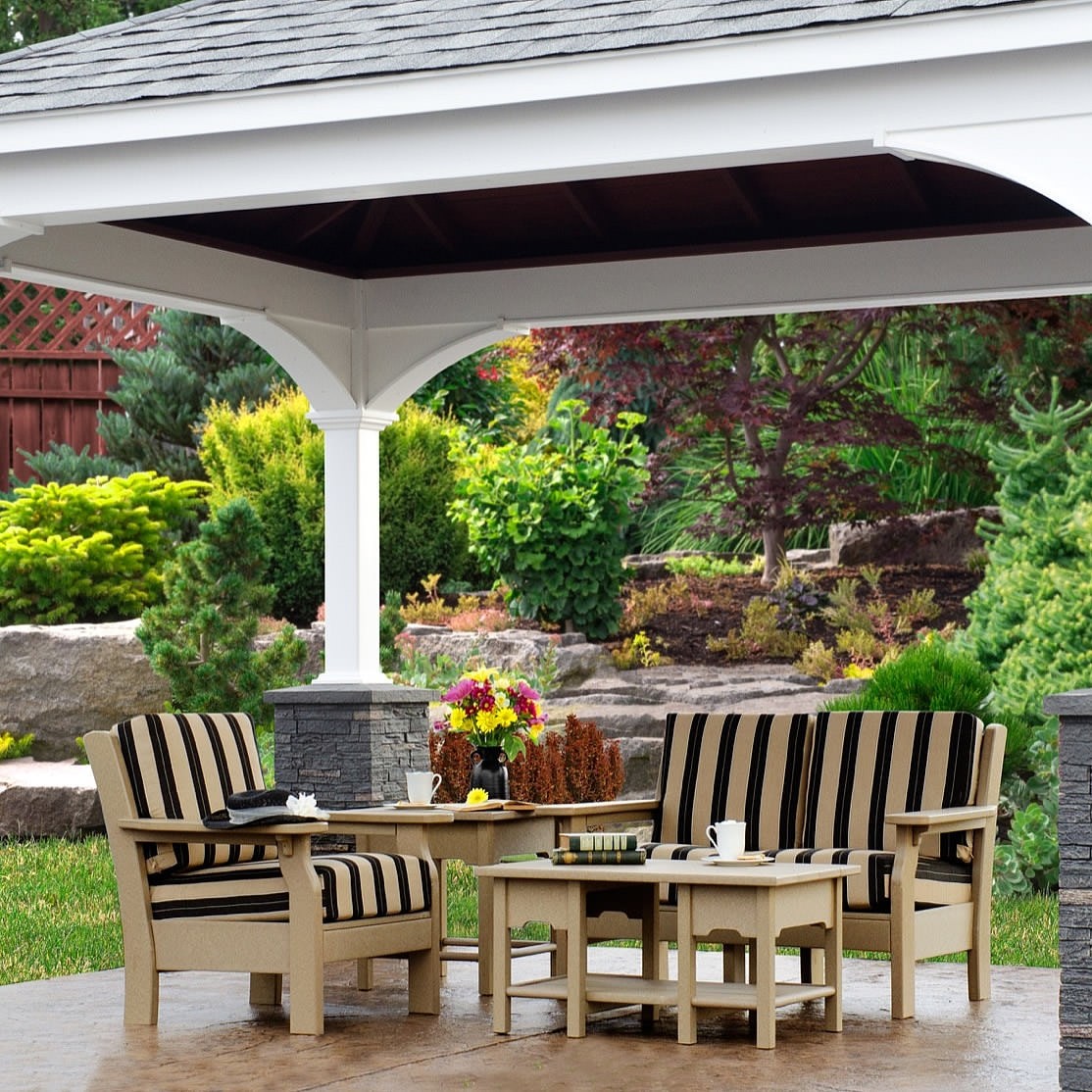 Finch Amish Poly 4 pc Van Buren Conversation Set