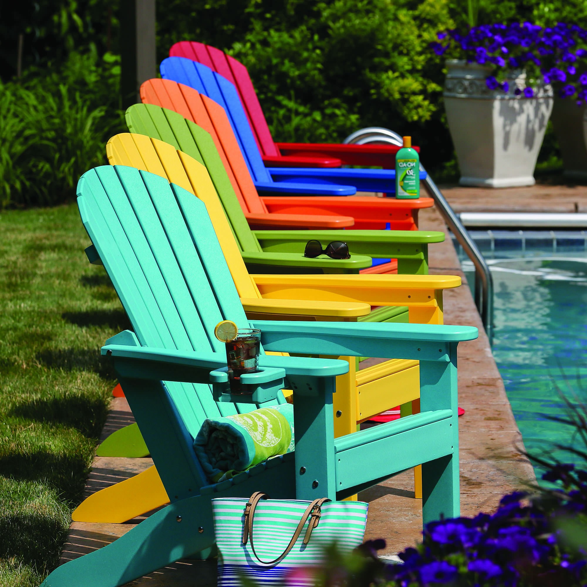 Cupholder sold separately