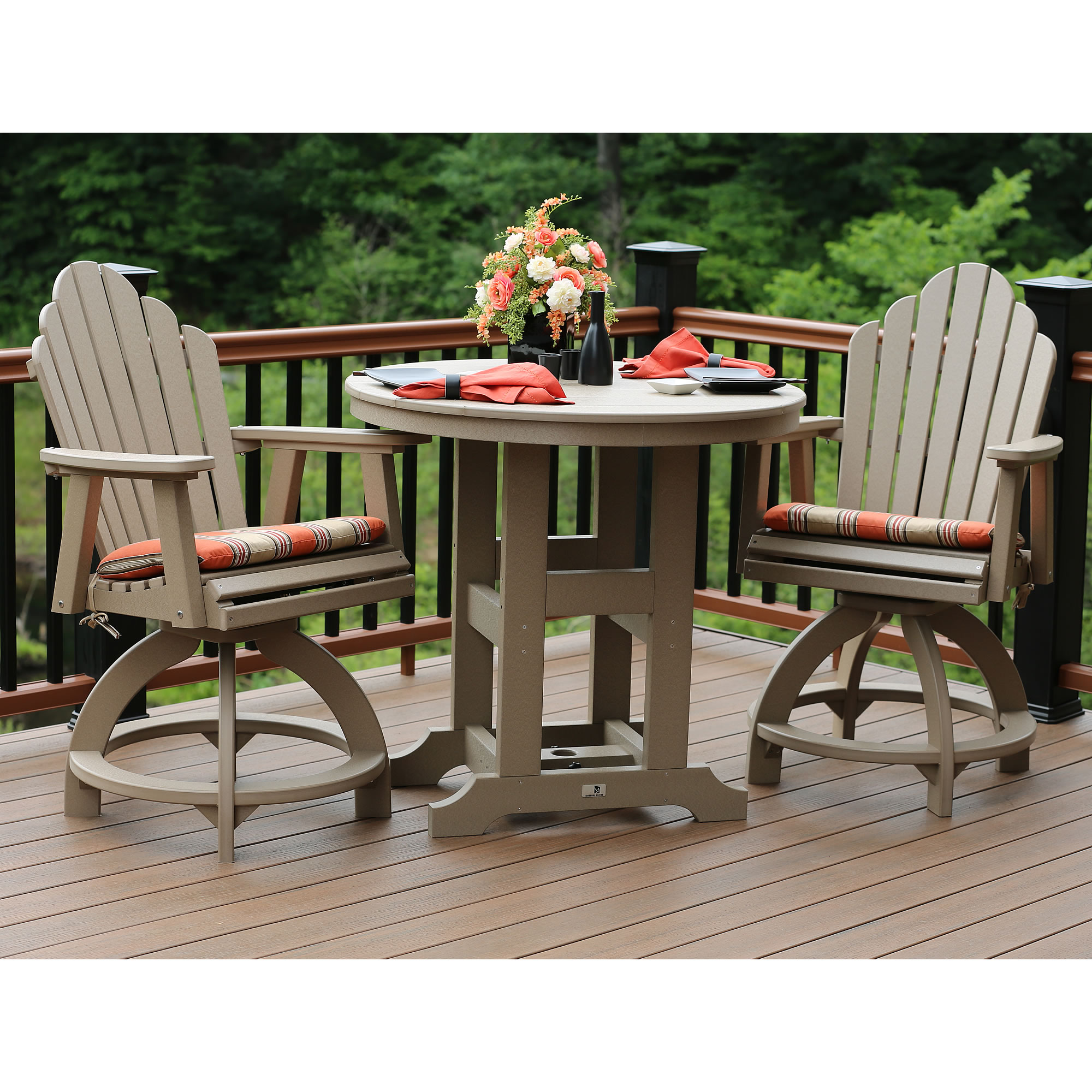 Berlin Gardens Cozi-Back Counter Bistro Set