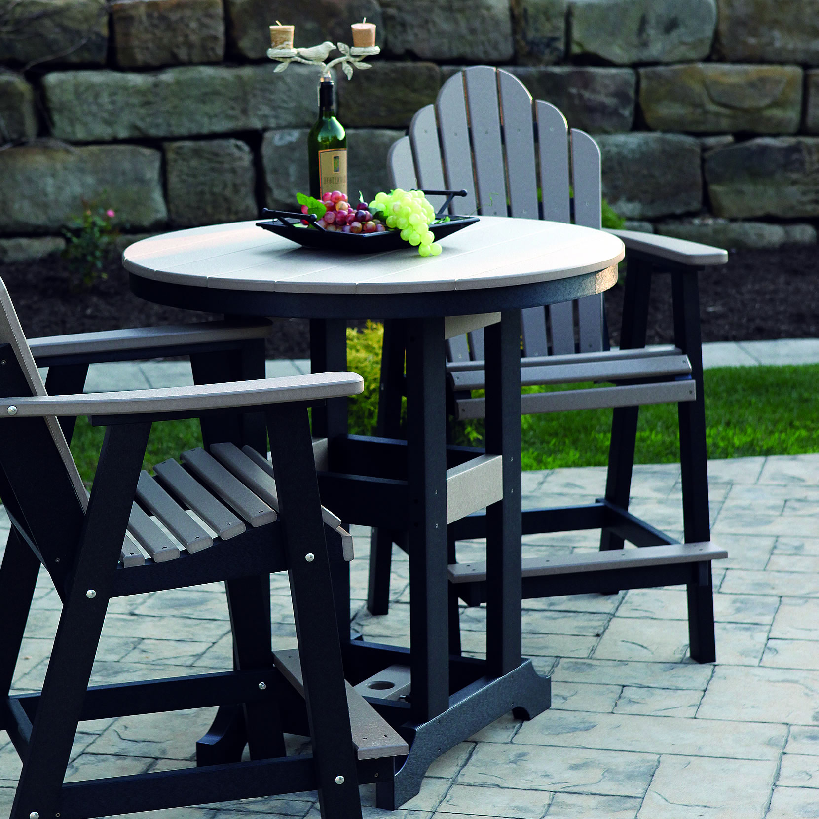 Berlin Gardens Garden Classic 38 in Round Bar Table