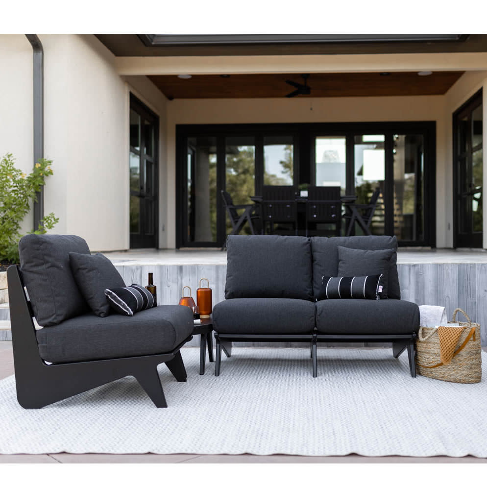 Berlin Gardens Holland Club Chair