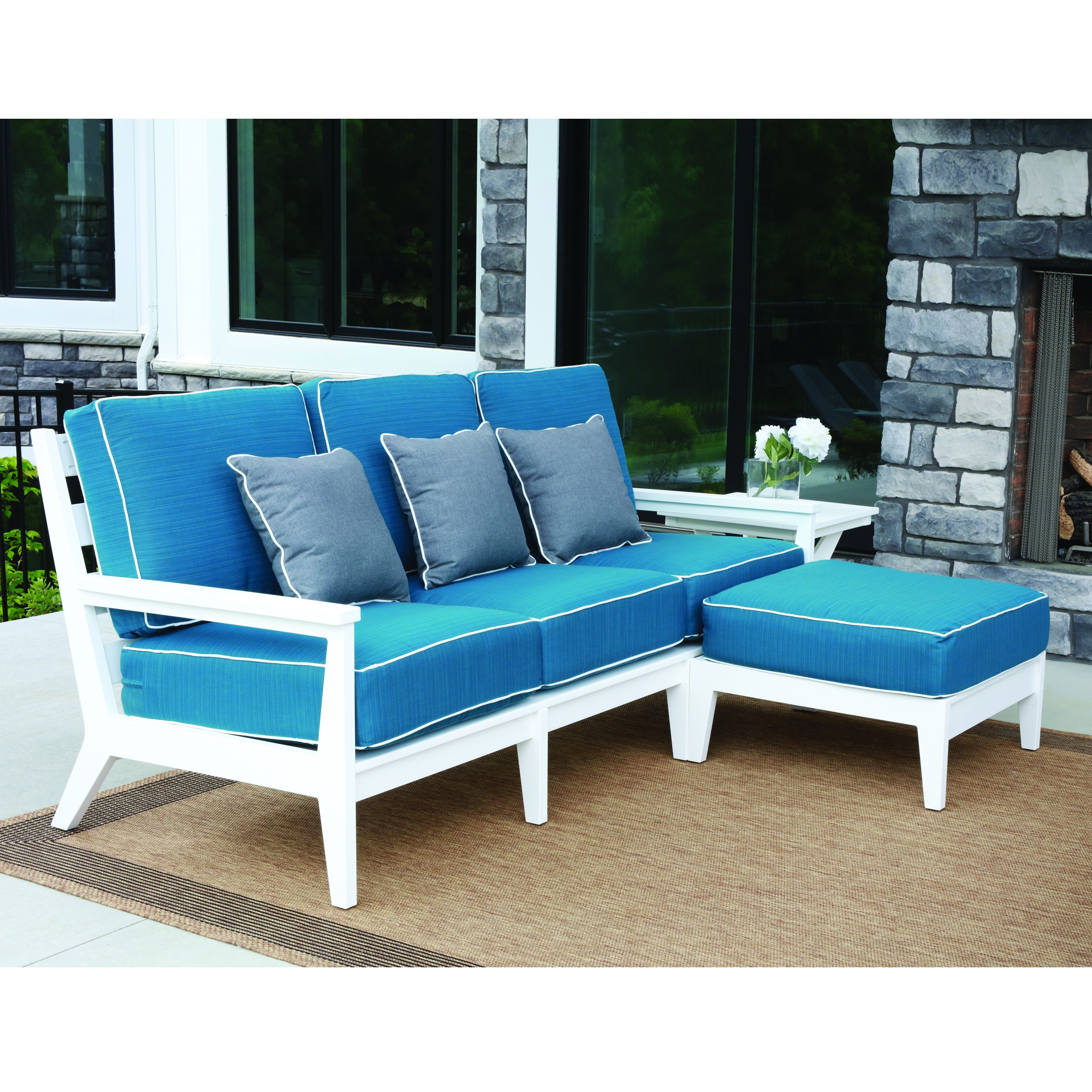 Berlin Gardens Mayhew Sofa