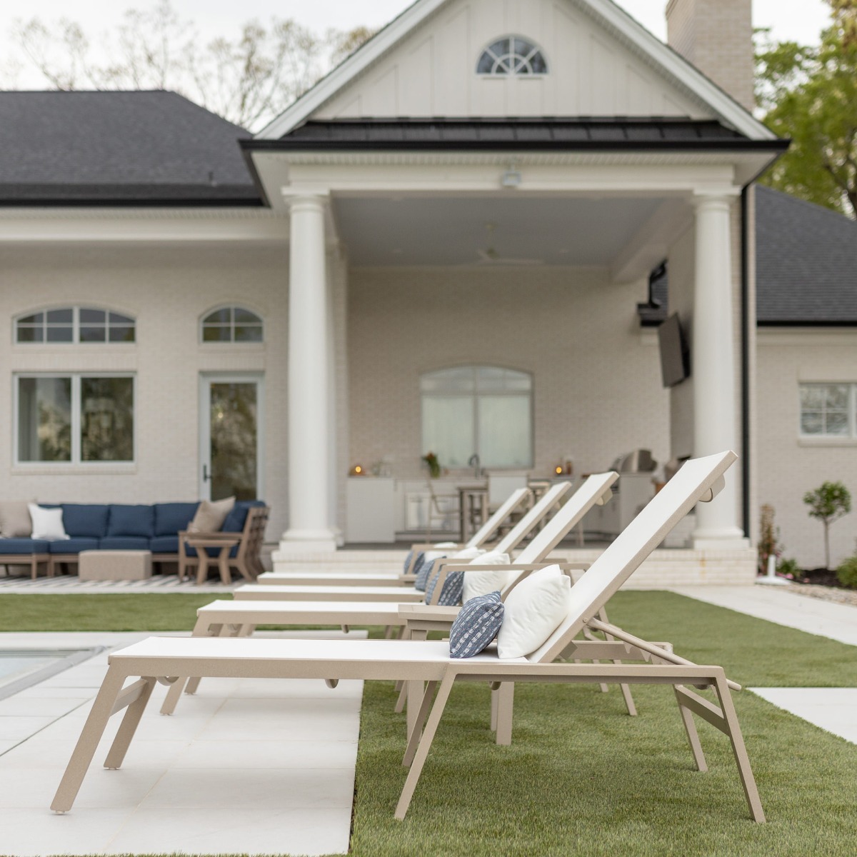 Berlin Gardens Vida Sling Chaise