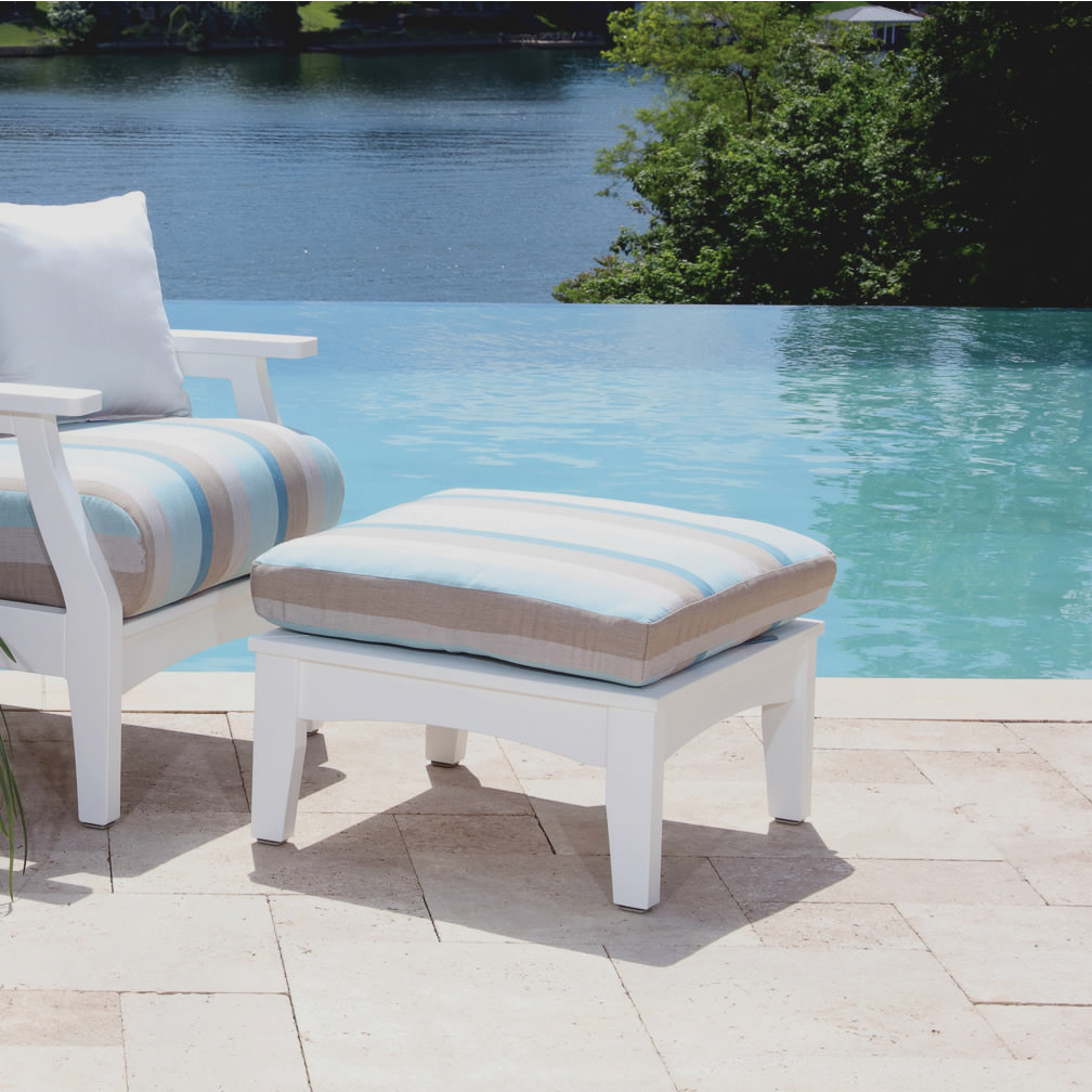 Berlin Gardens Classic Terrace Ottoman
