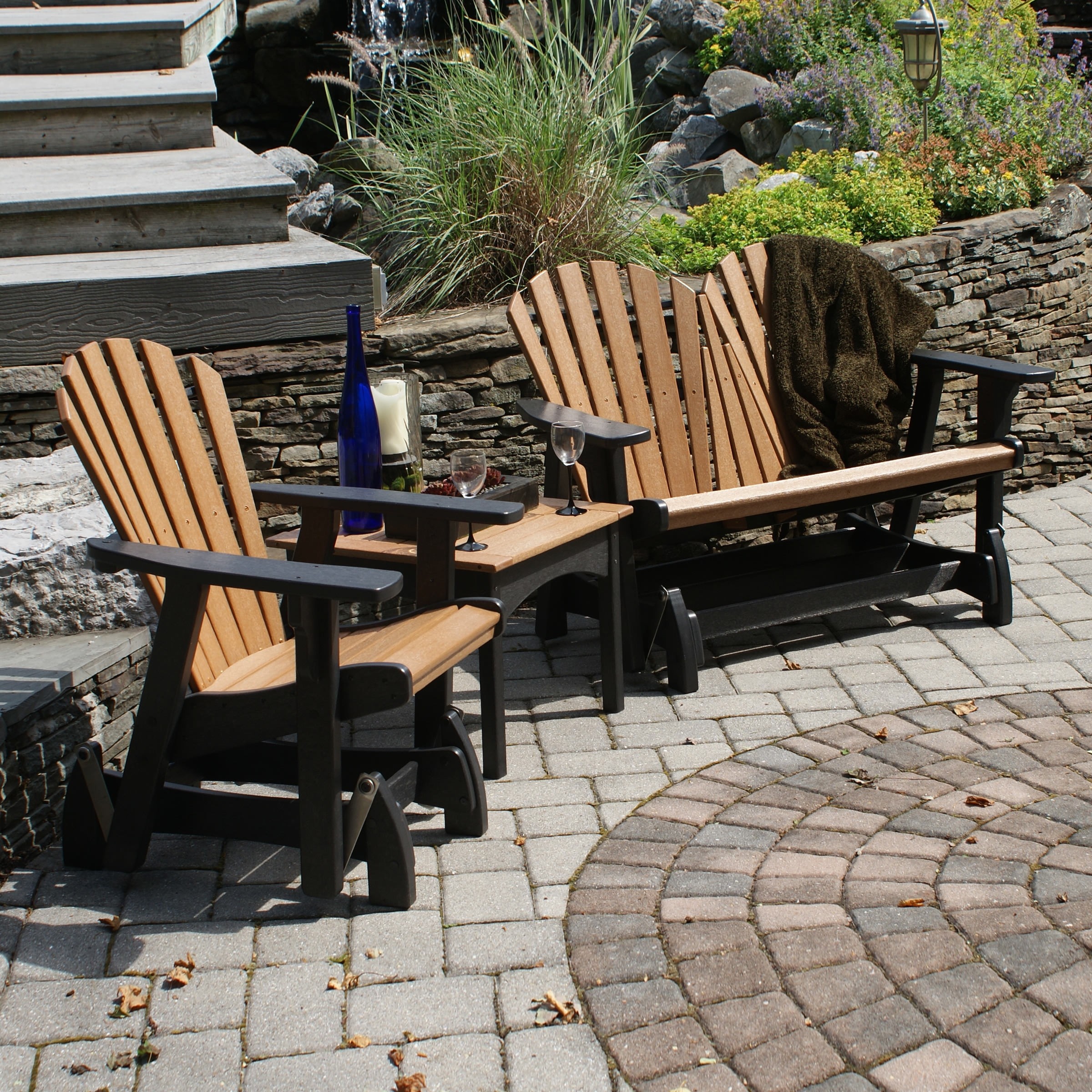 Shown in Cedar on Black