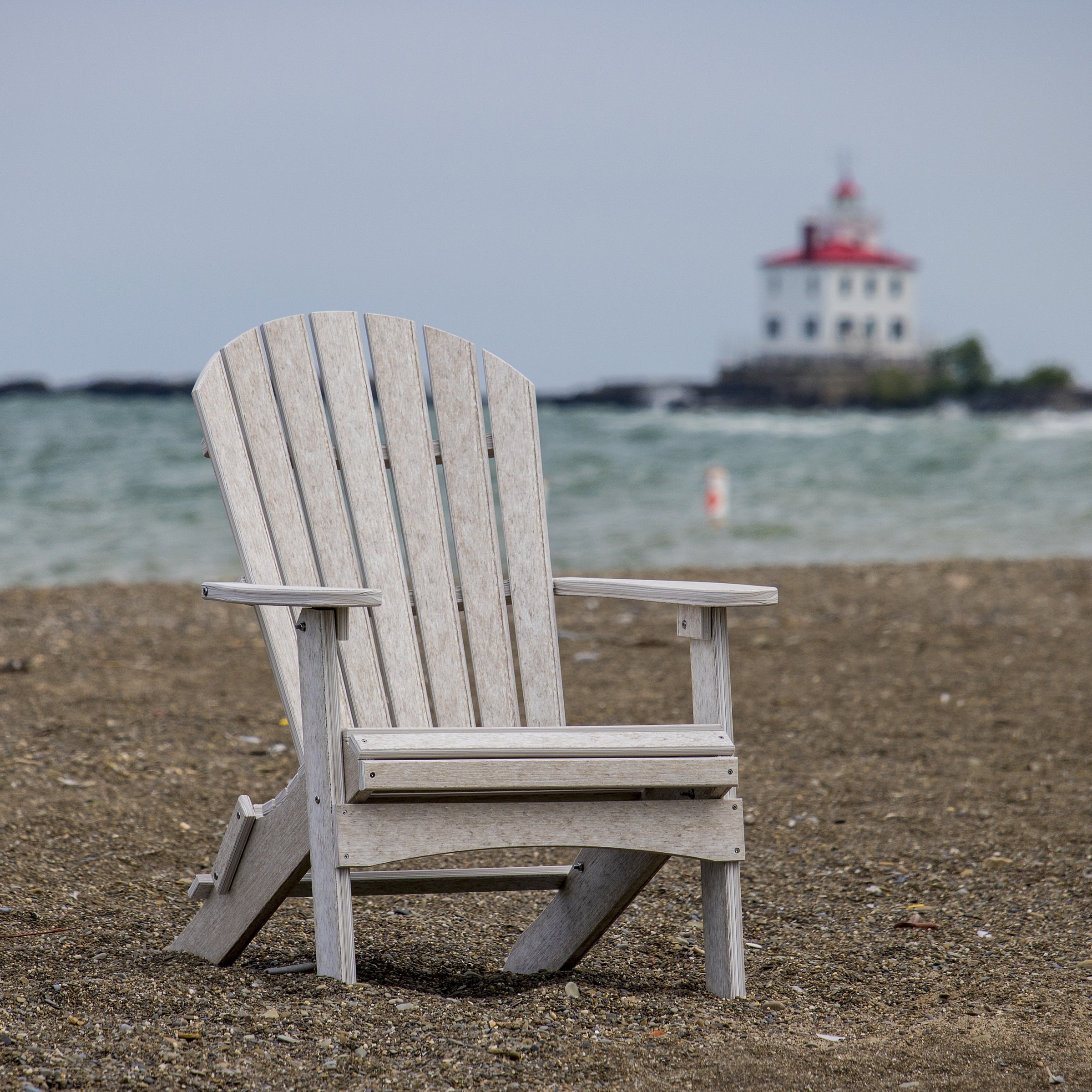 Shown in Seashell Finish