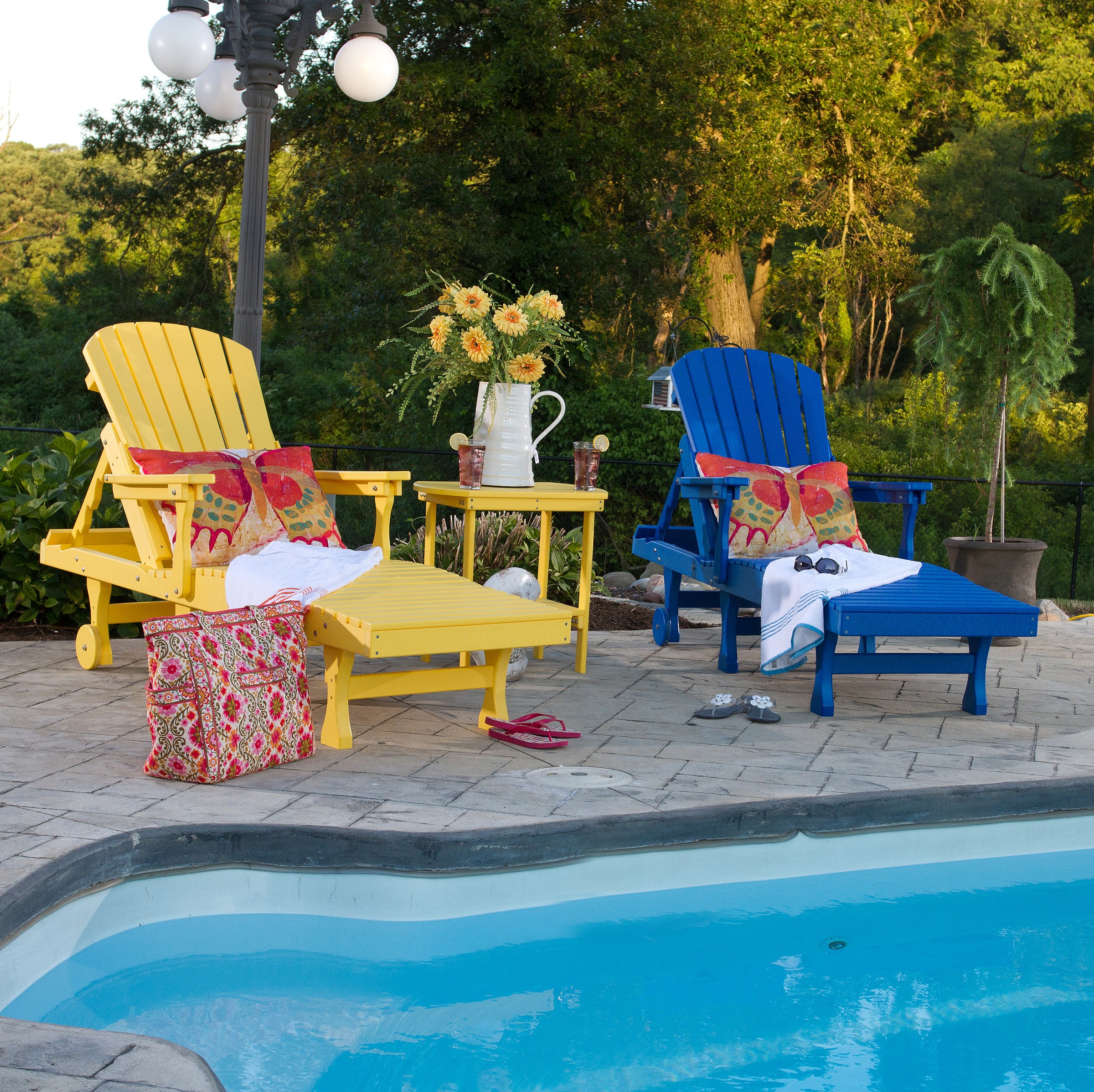 Berlin Gardens Comfo-Back Chaise Lounge Set