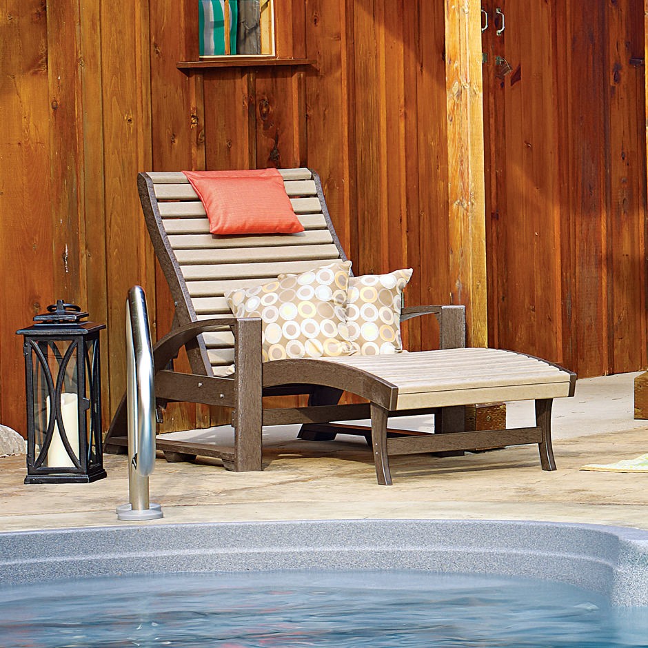 CR Plastics St. Tropez Chaise Lounge w/ Hidden Wheels