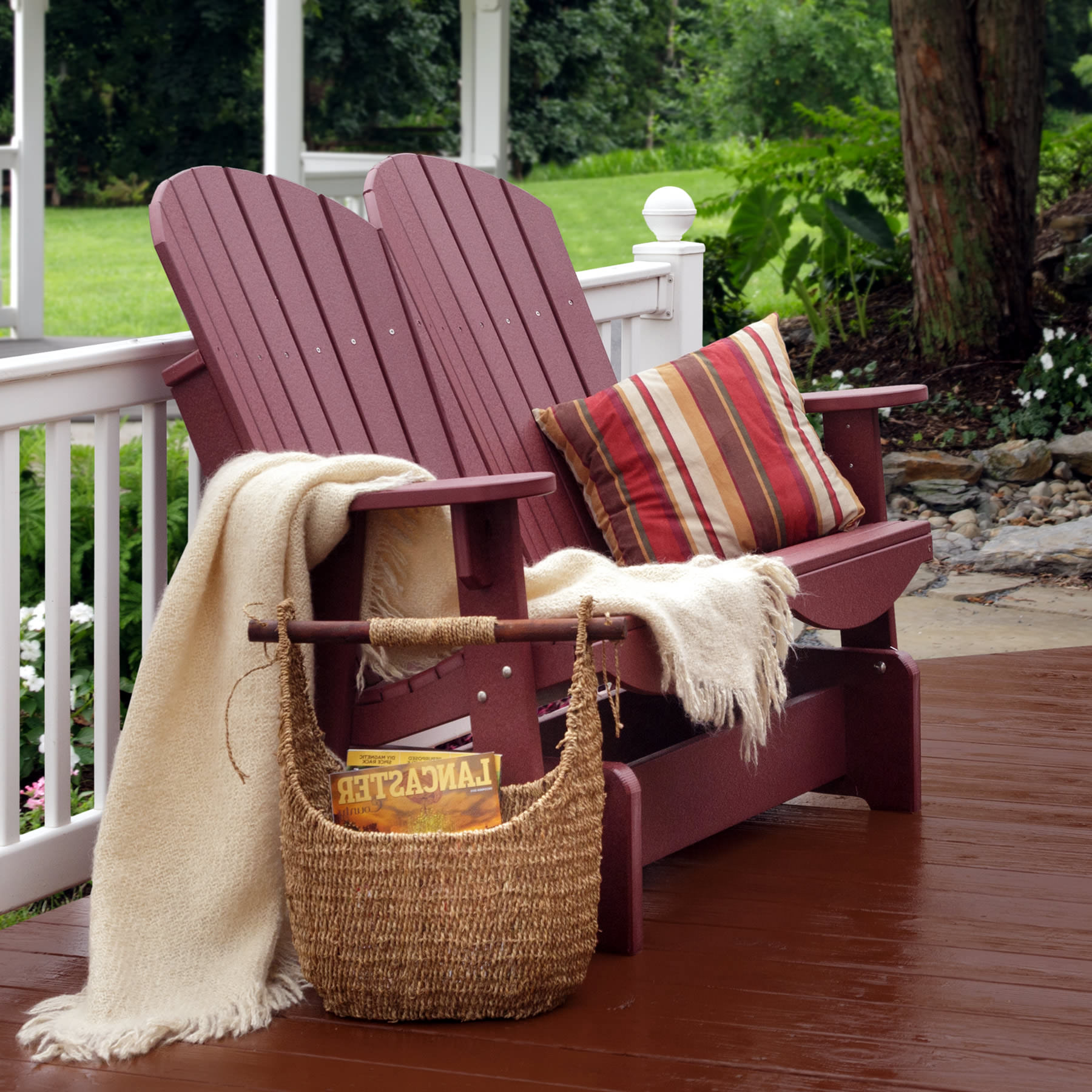 Fanback Poly 4 ft Glider