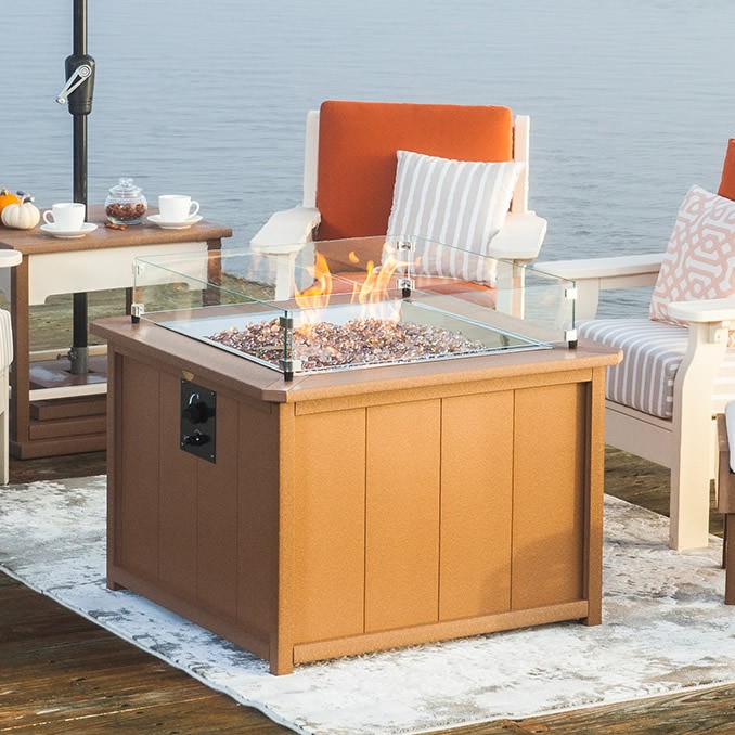 Finch Amish Poly 35 in SeaAira Square Fire Pit