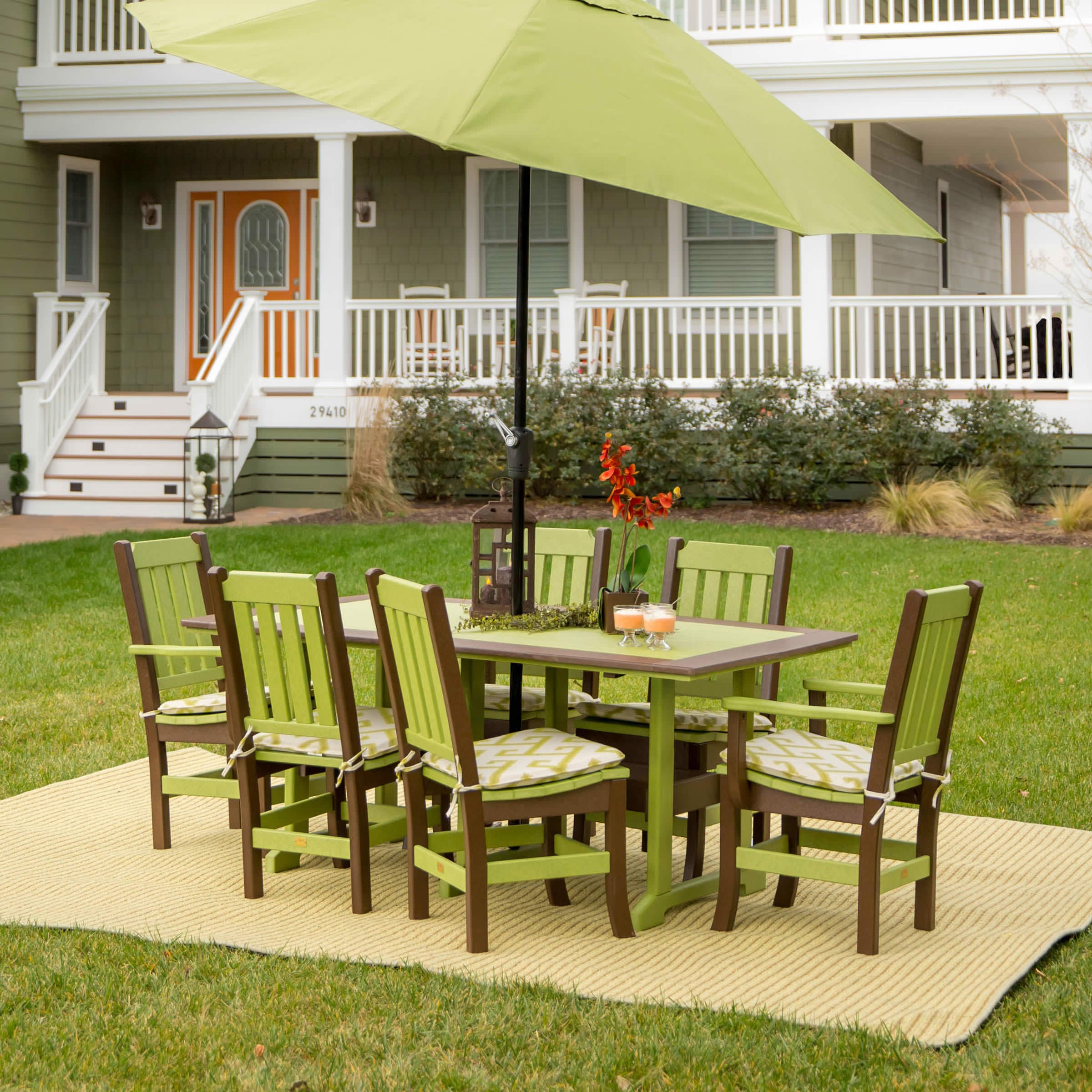 Finch Amish Poly 42 in x 72 in Great Bay Dining Table