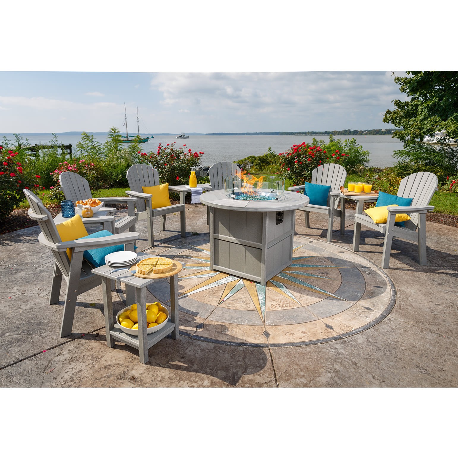 Finch Amish Poly 42 in SummerSide Round Fire Dining Table