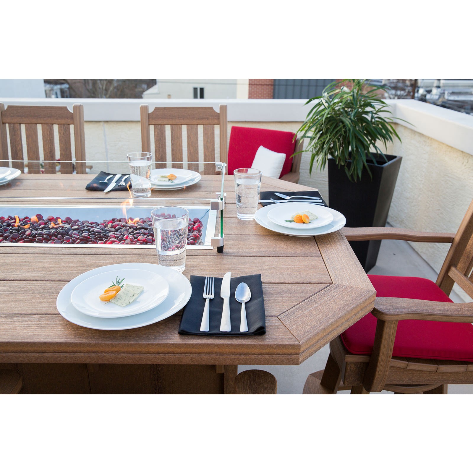 Finch Amish Poly 7 pc Great Bay SummerSide Fire Table Dining Set