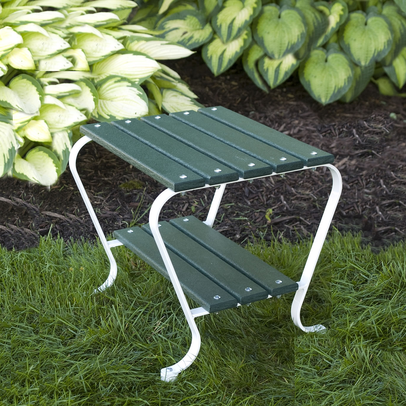 Ivy Terrace 18 Inch Side Table