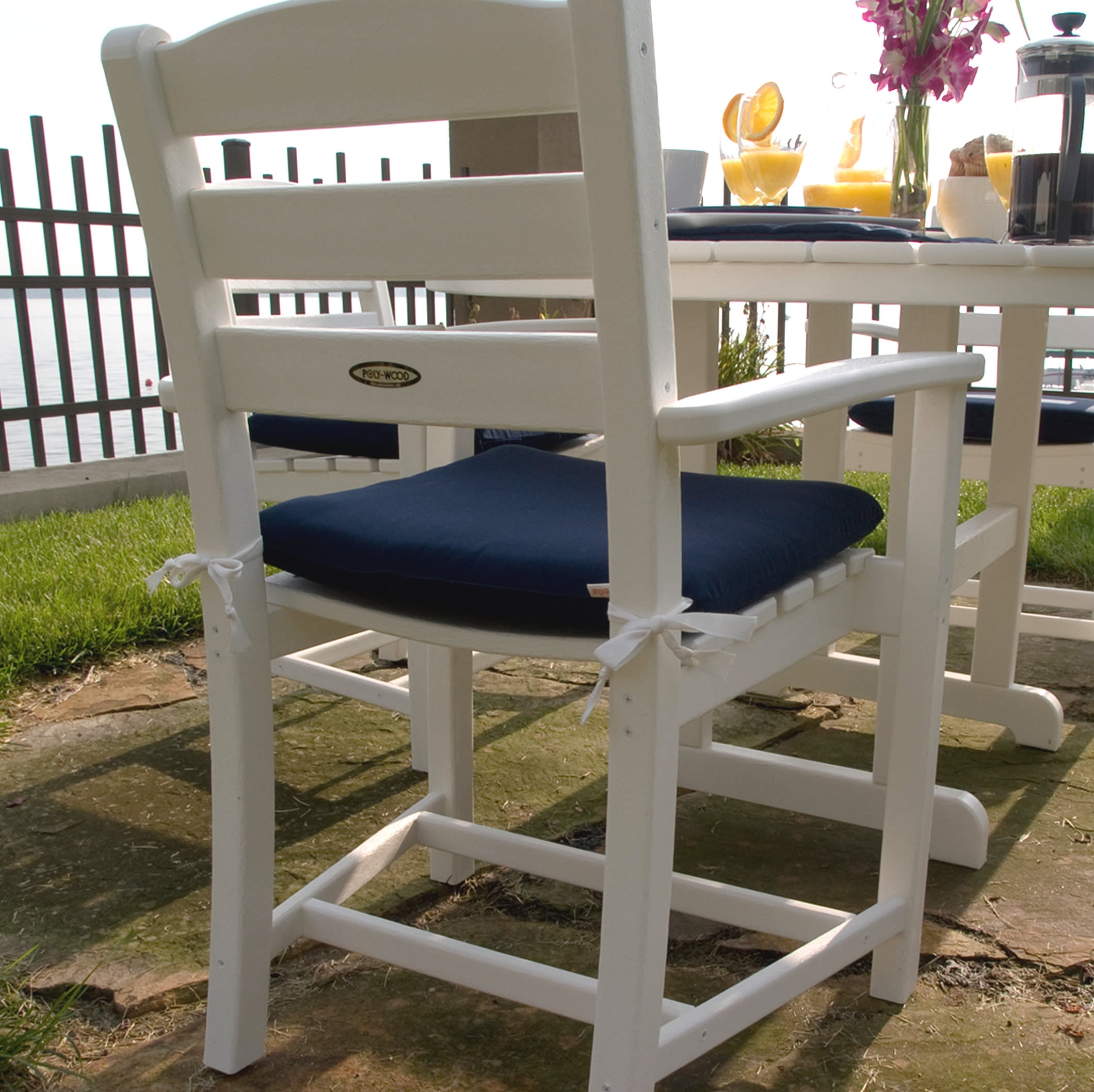 POLYWOOD 17.5 x 16.5 in Cushions