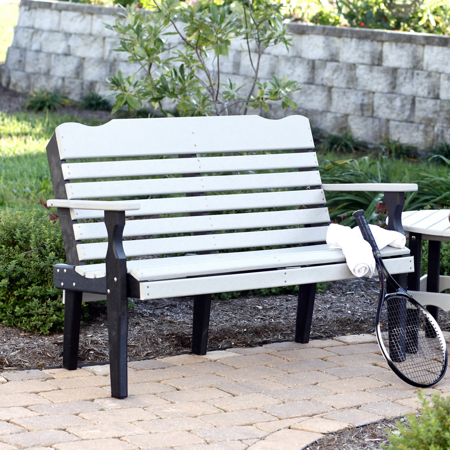 Amish 4 ft West Chester Poly Garden Bench