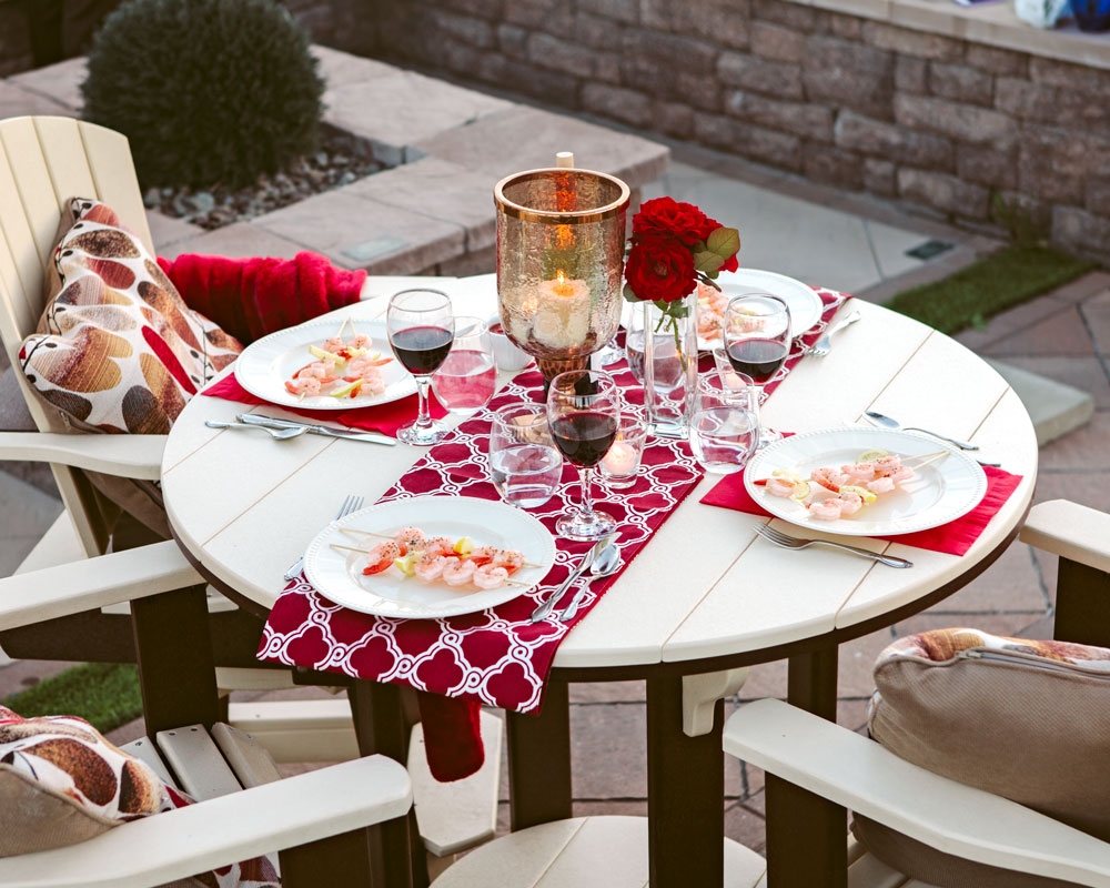 Amish Poly Round 42 in Bar Table