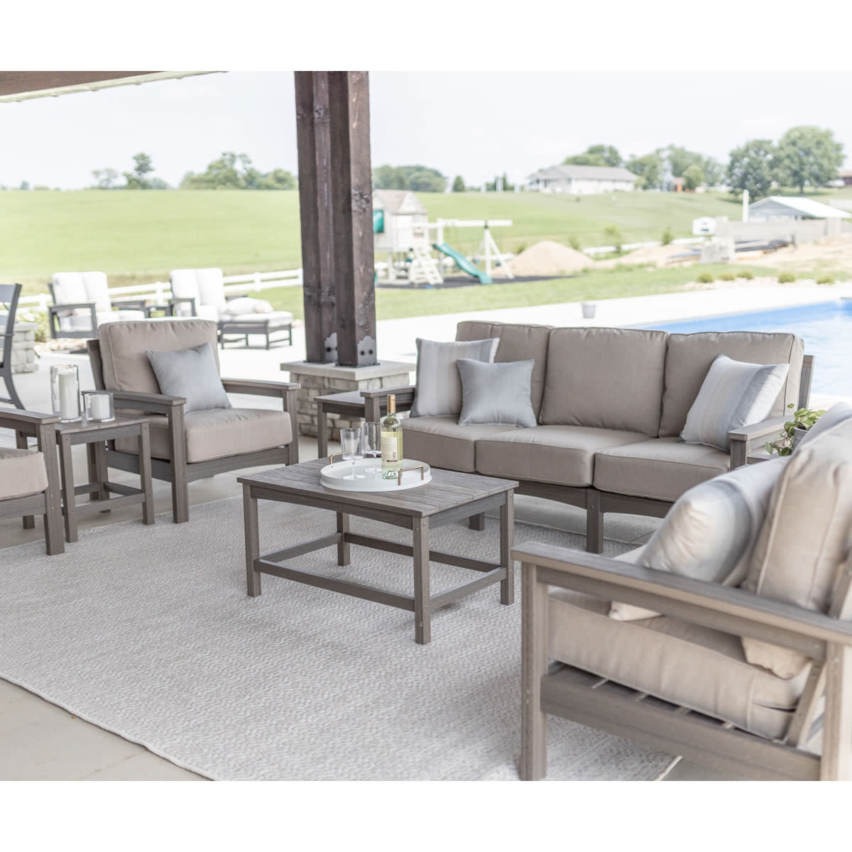 Berlin Gardens London Outdoor Rug