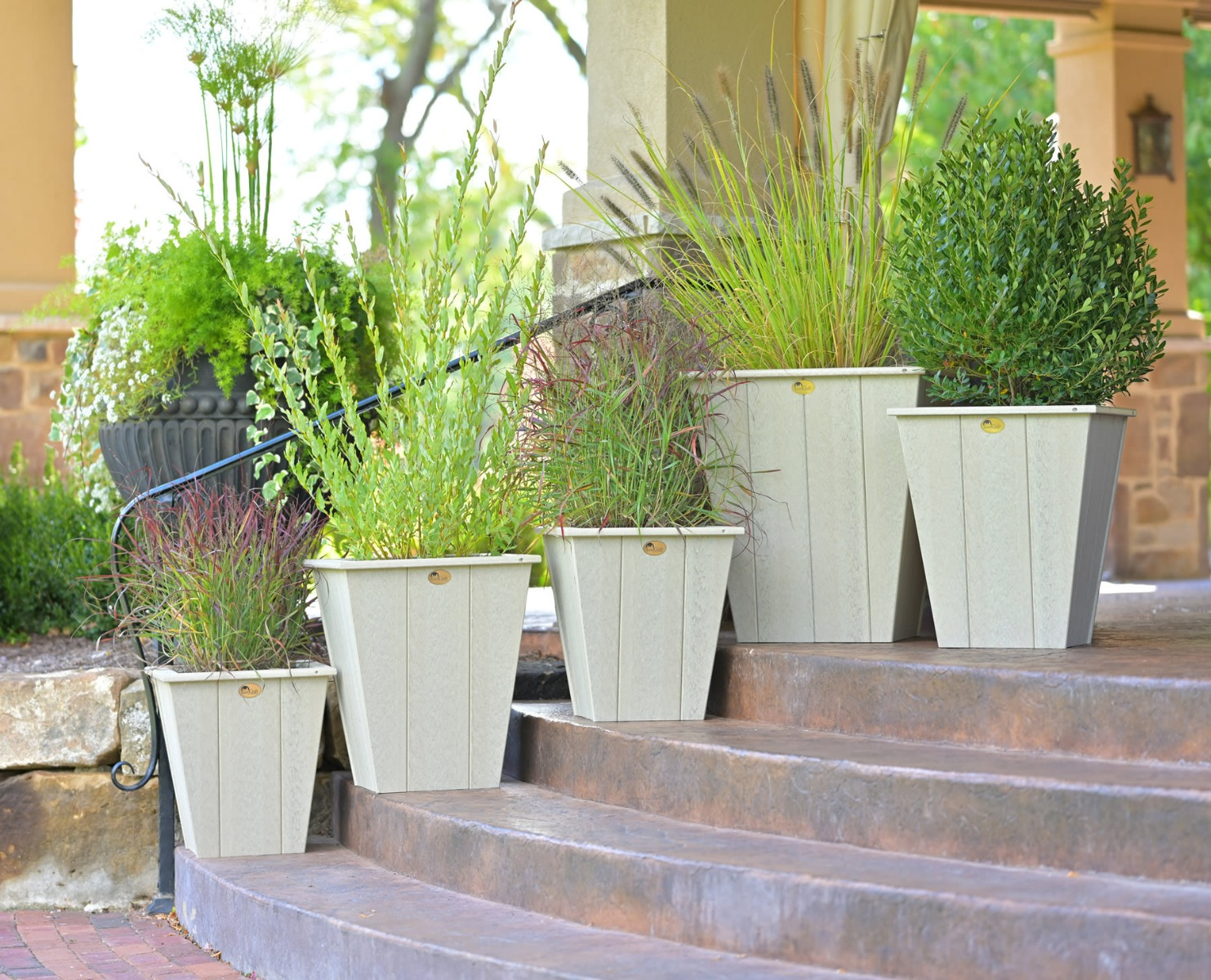 Luxcraft Elite 22 in Planter