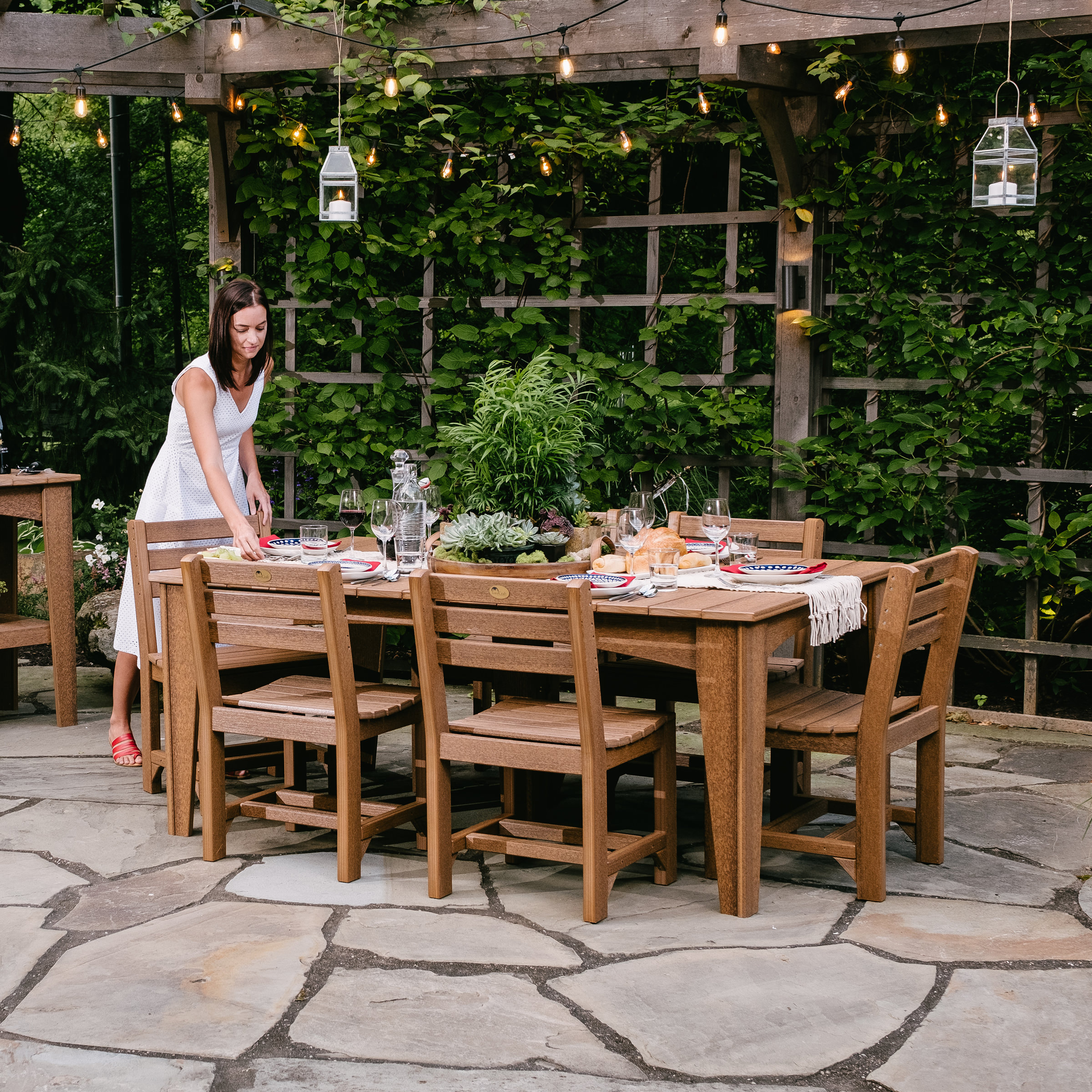 Luxcraft Island 7 pc Dining Set