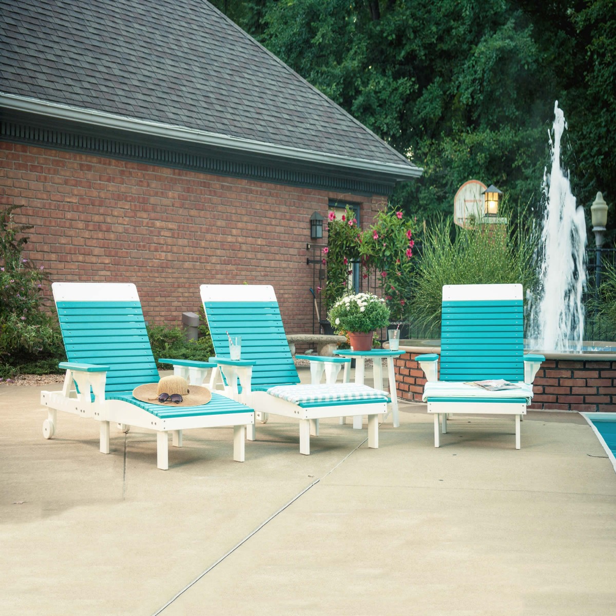 Luxcraft Lounge 4 pc Seating Group