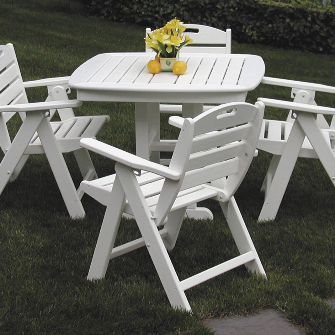 POLYWOOD Nautical 37 in Dining Table