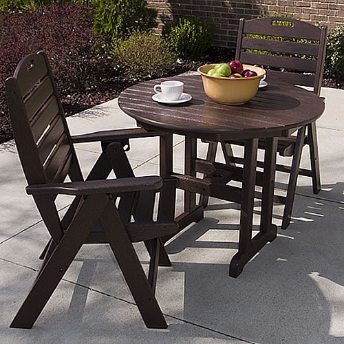 POLYWOOD Nautical Round Table Set