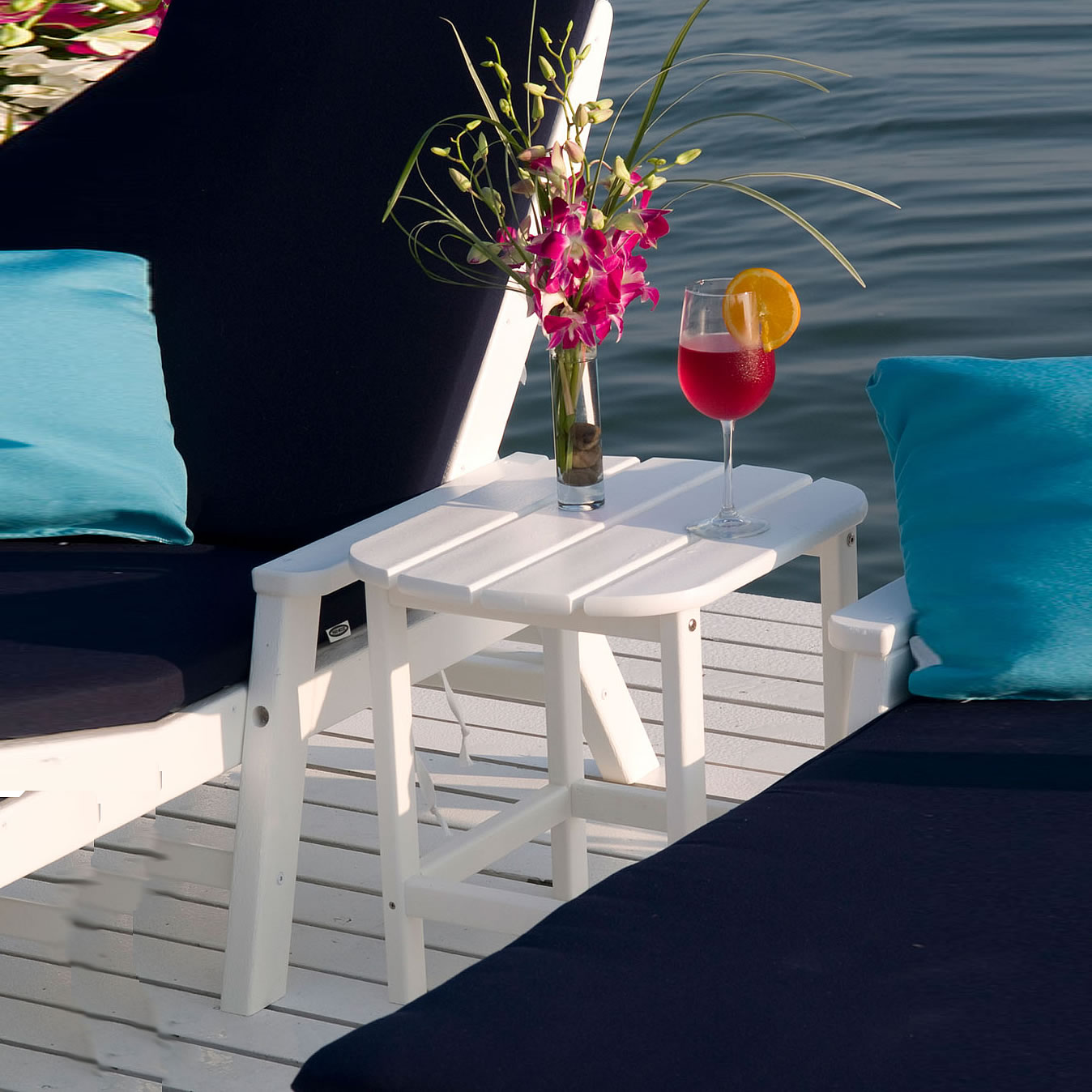 POLYWOOD South Beach 18 In Side Table