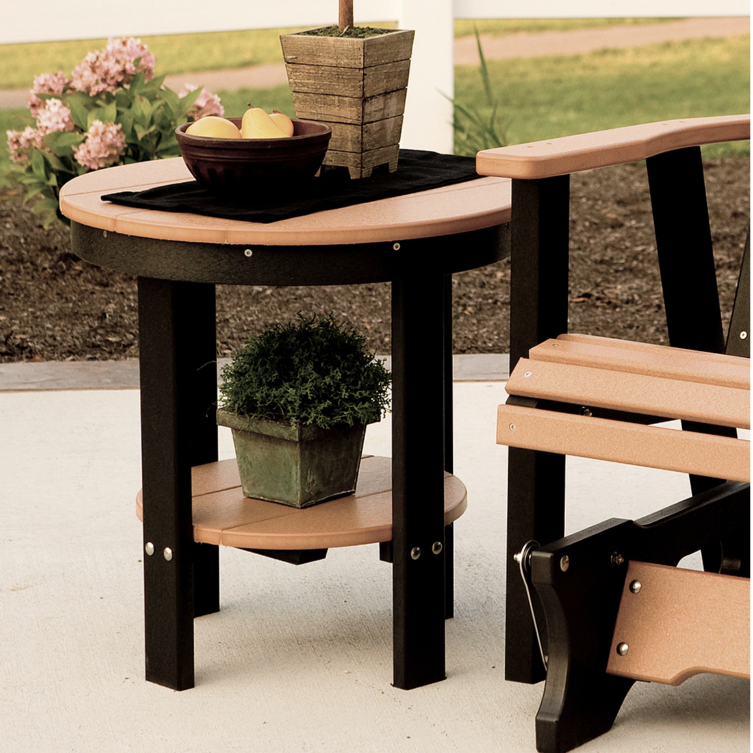 Berlin Gardens Round End Table