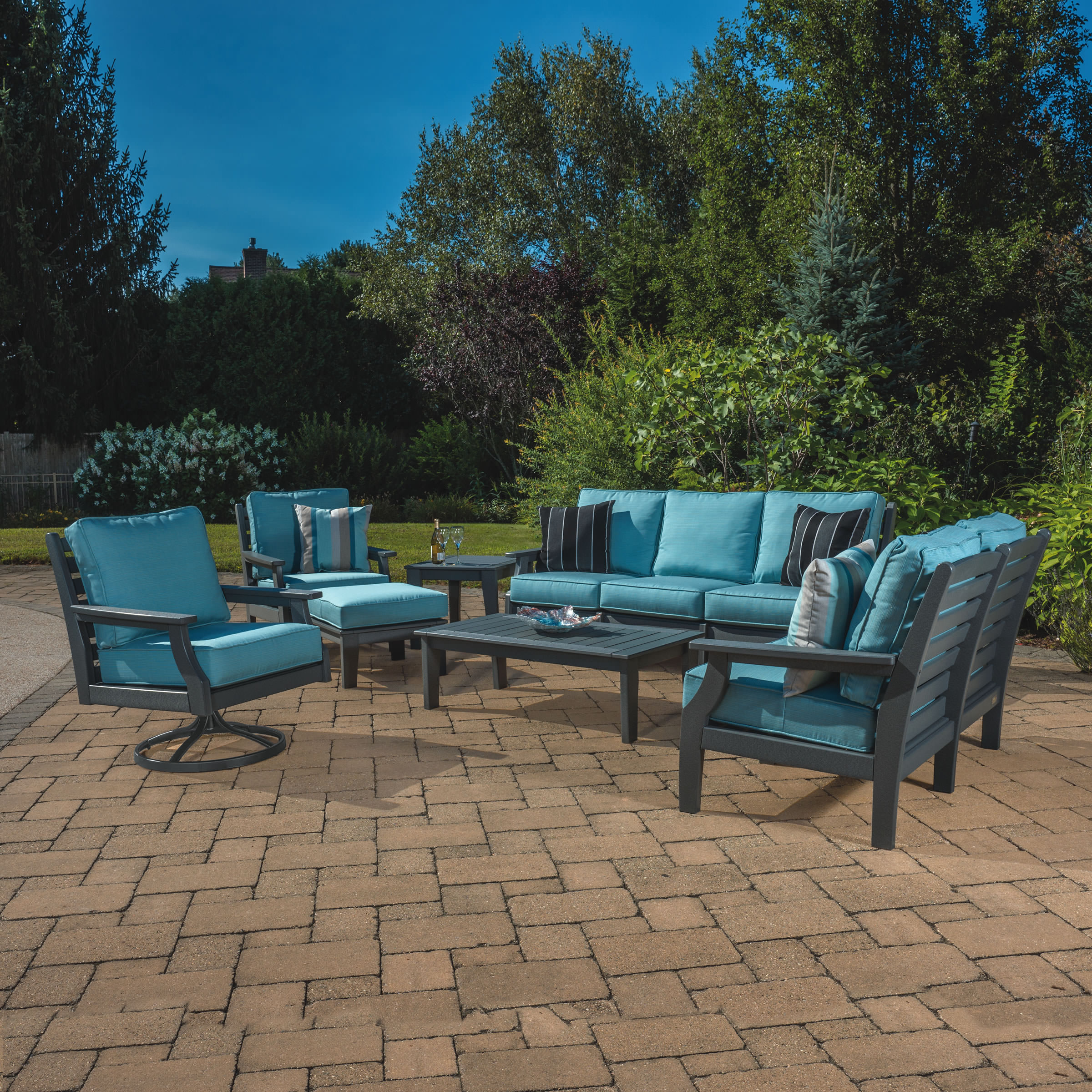 Sister Bay Maywood 7 pc Outdoor Living Set