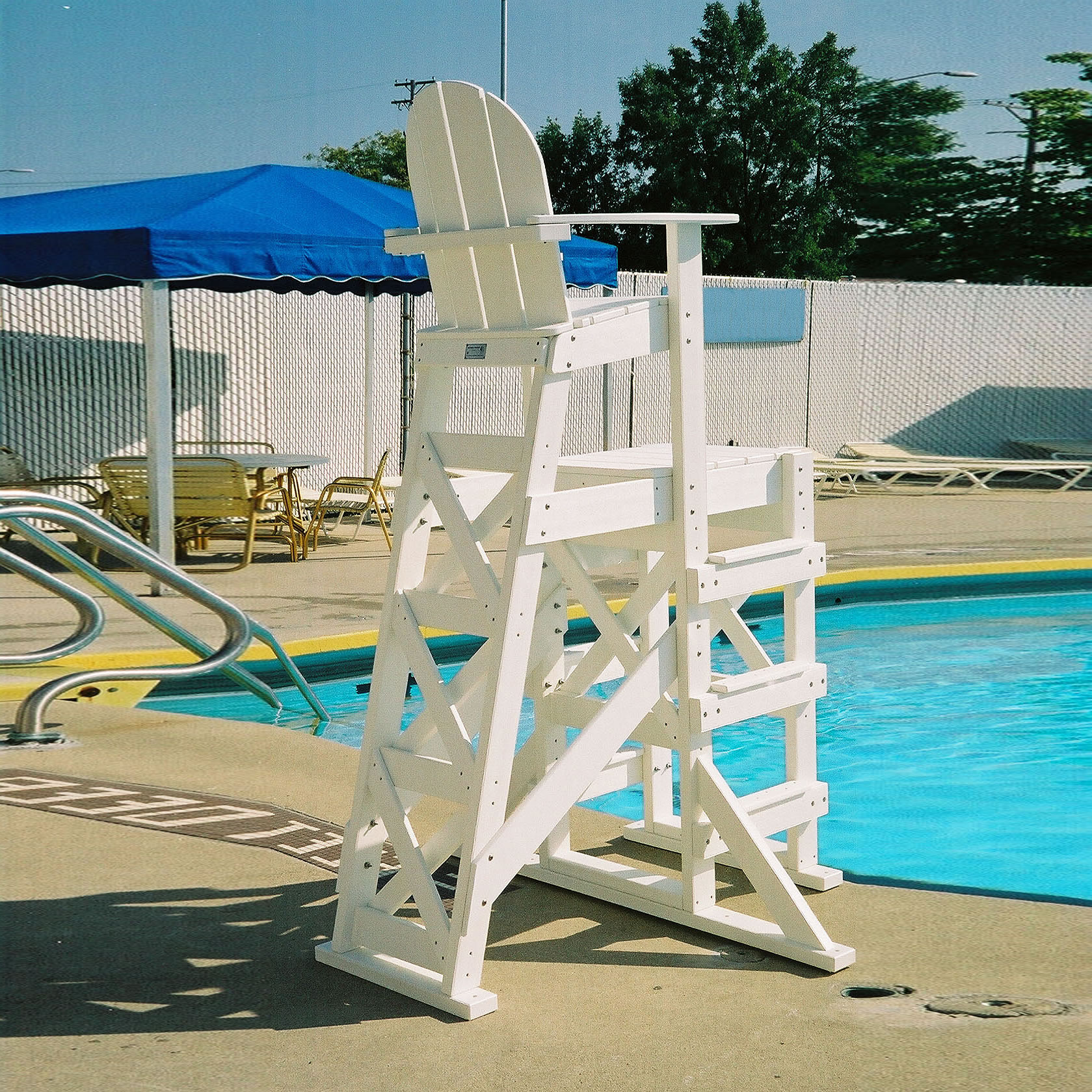 Tailwind TLG530 Tall Lifeguard Chair with Side Steps