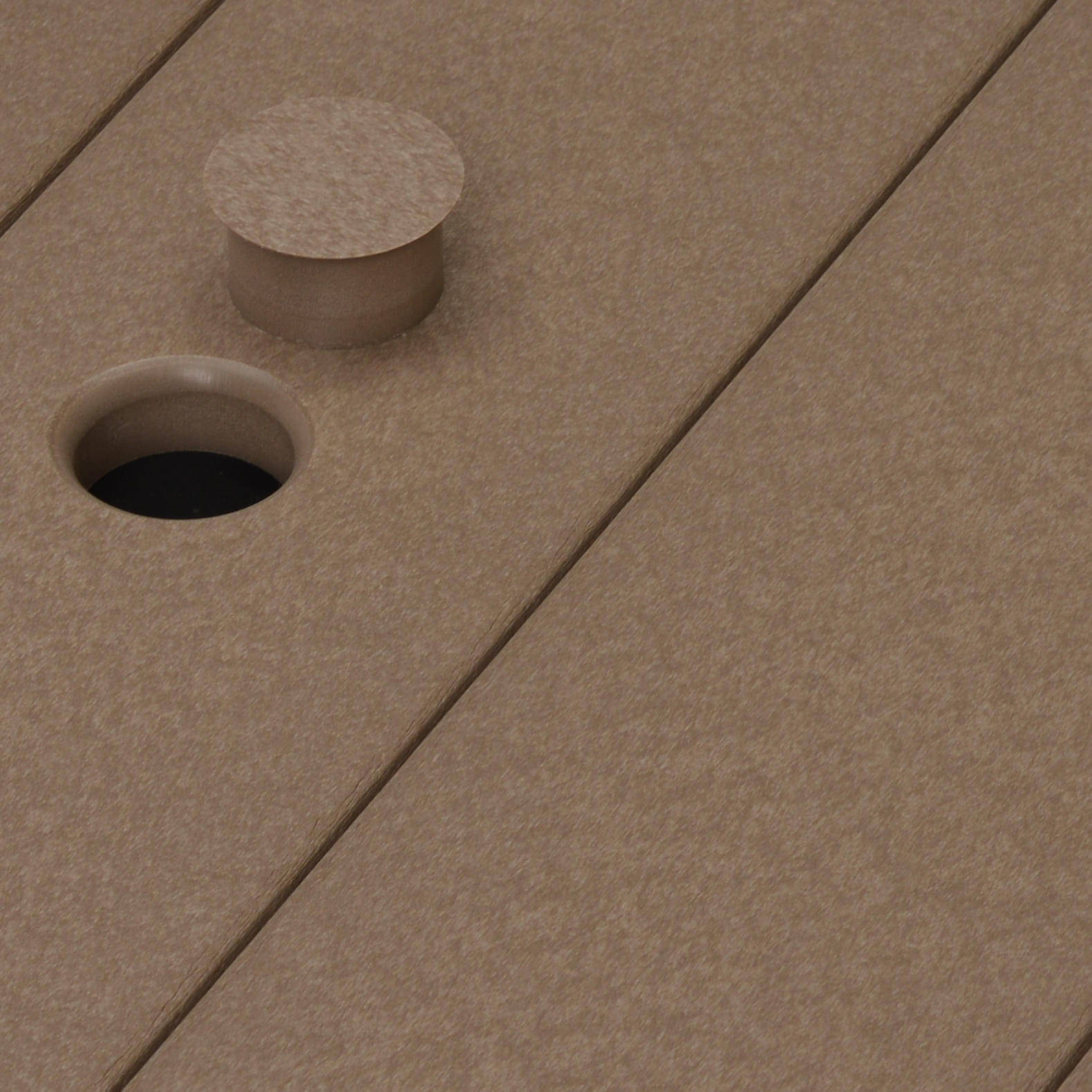 Berlin Gardens Comfo-Back Swivel Counter Set